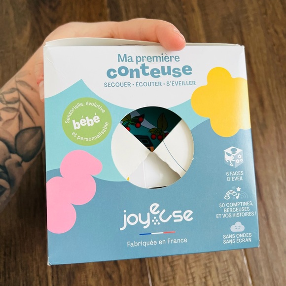 Cube d’éveil sonore ma première conteuse - Picture 5 of 10